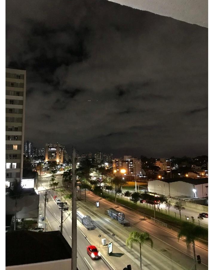 Apartamento Stúdio 11 11 Cristo Rei Curitiba Exterior foto